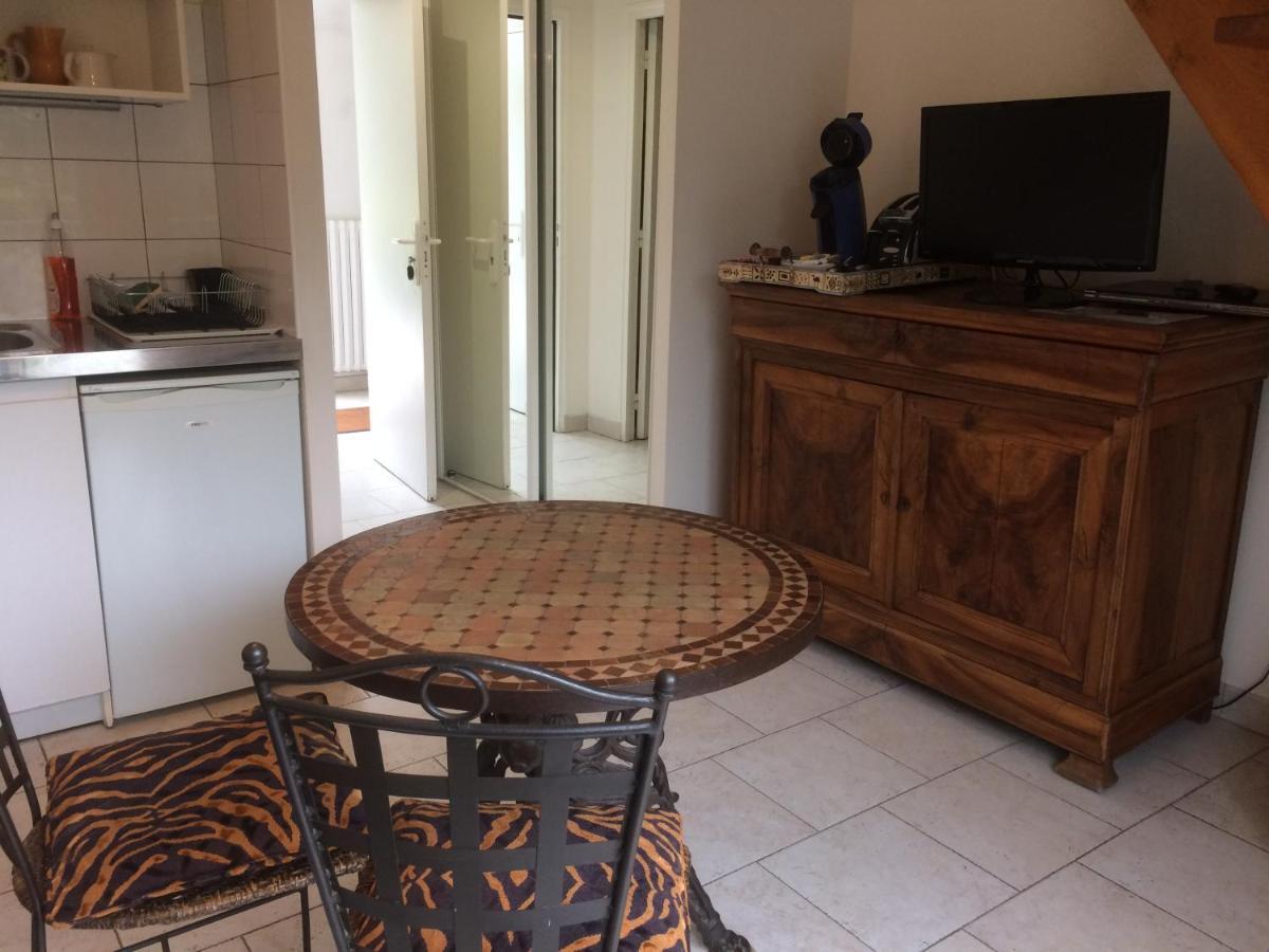 Residence Hoteliere La Marine Combleux ภายนอก รูปภาพ